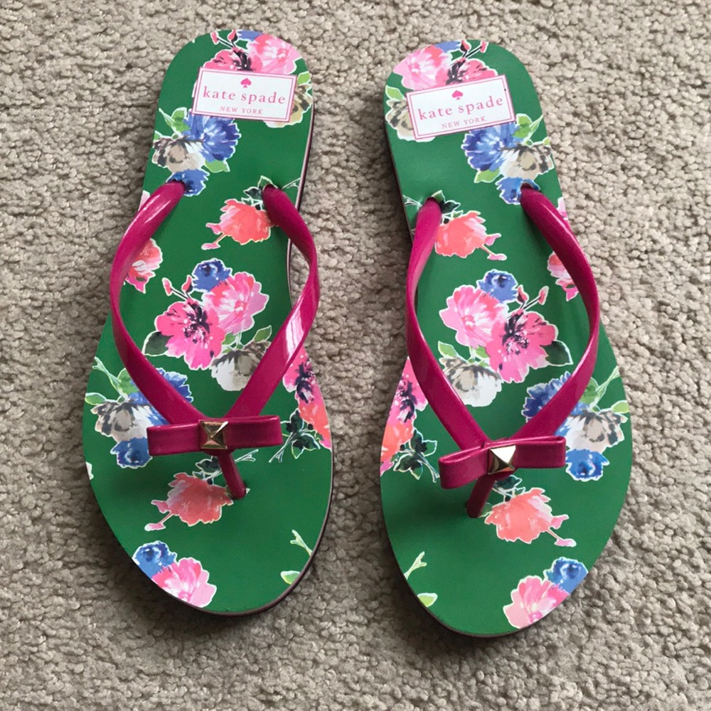 kate spade ♠️ flip flops